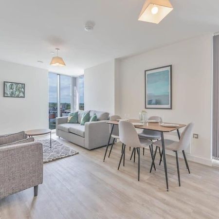 Stunning 2 Bed Apartment In Central Birmingham Exterior photo