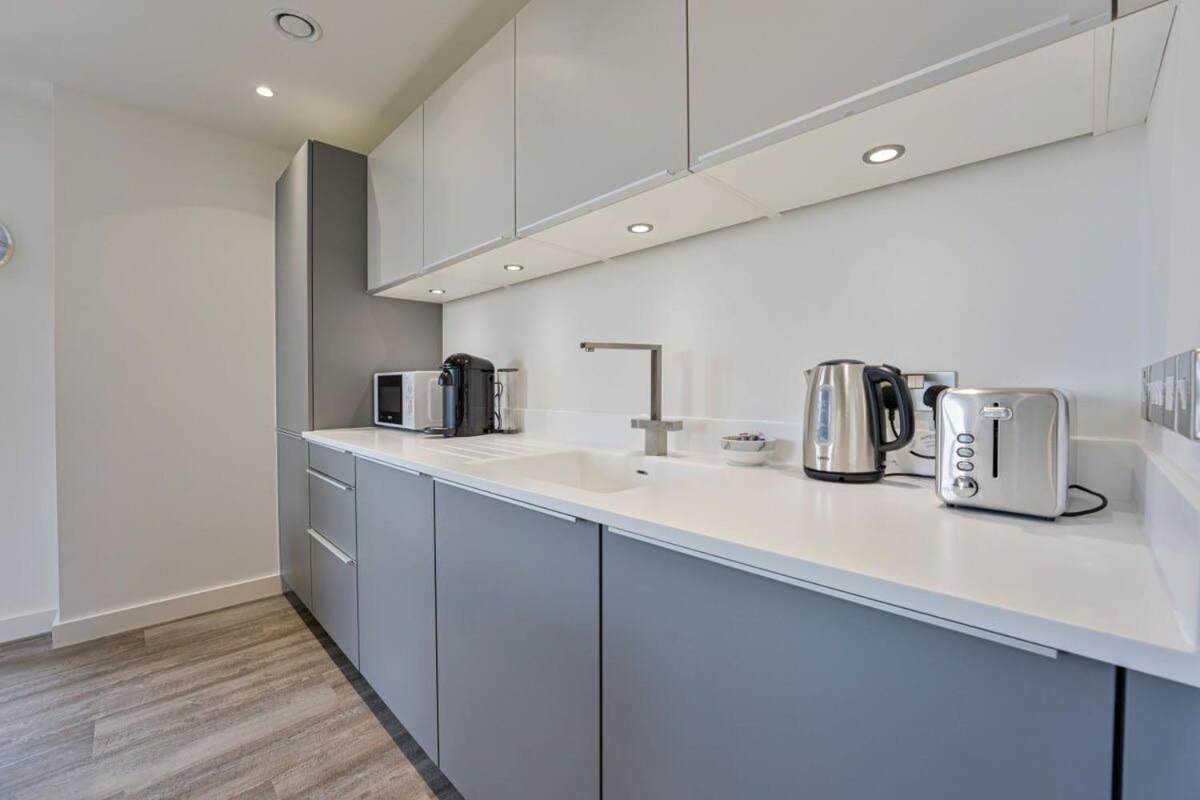 Stunning 2 Bed Apartment In Central Birmingham Exterior photo